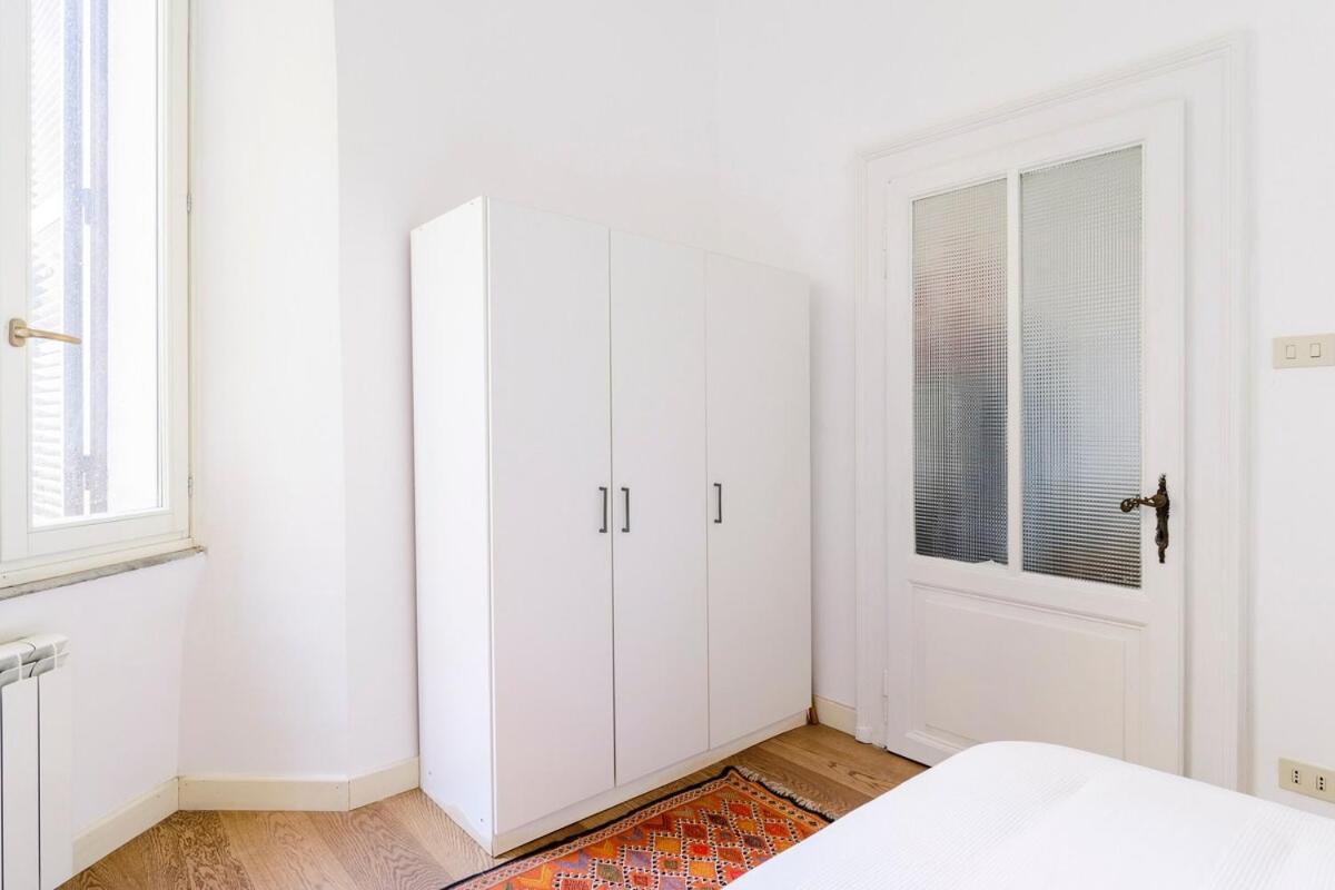 Principe House, Rome, 3 Bedroom 2 Bath, Elegant Full Of Light Appartement *